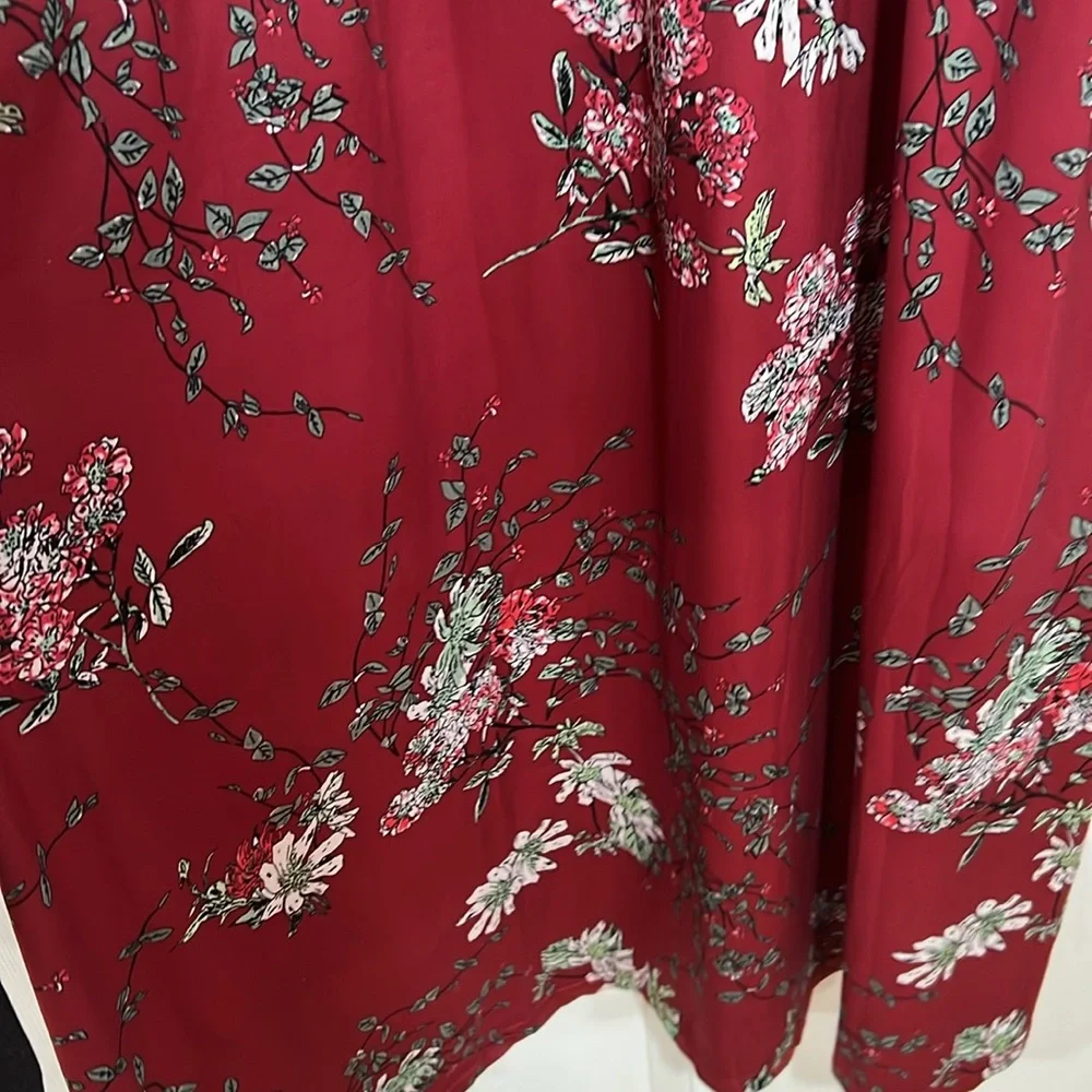 Like new🌹Burgundy Floral Maxi Dress with Long Sleeves size XL - Picture 16 of 16